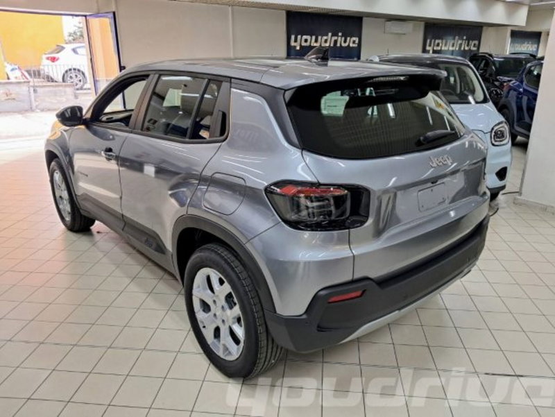 Jeep Avenger nuova a Napoli (3)