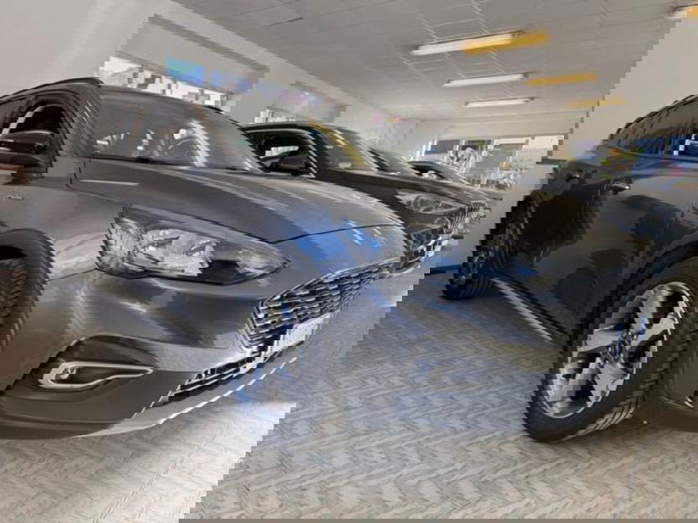 Ford Focus Station Wagon usata a Verbano Cusio Ossola (5)