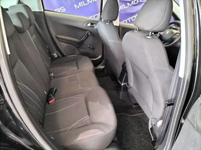Peugeot 208 usata a Messina (13)