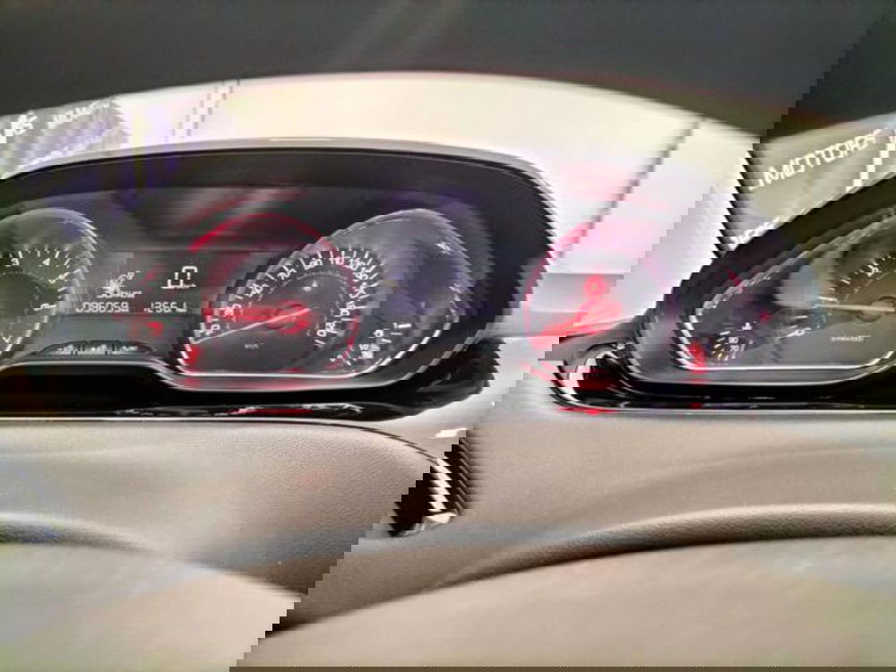 Peugeot 208 usata a Messina (17)