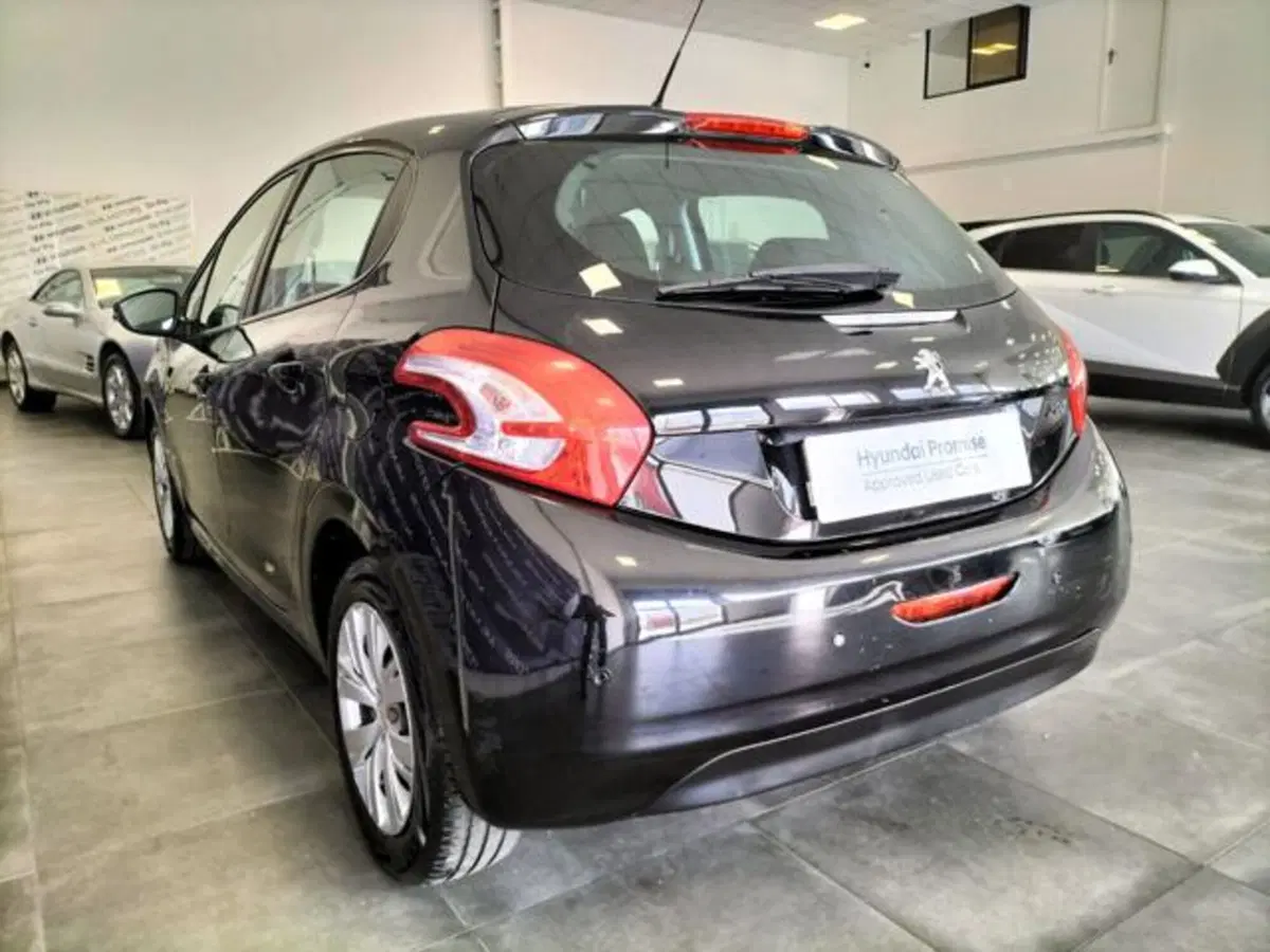Peugeot 208 usata a Messina (7)