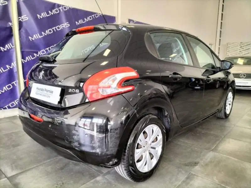 Peugeot 208 usata a Messina (9)