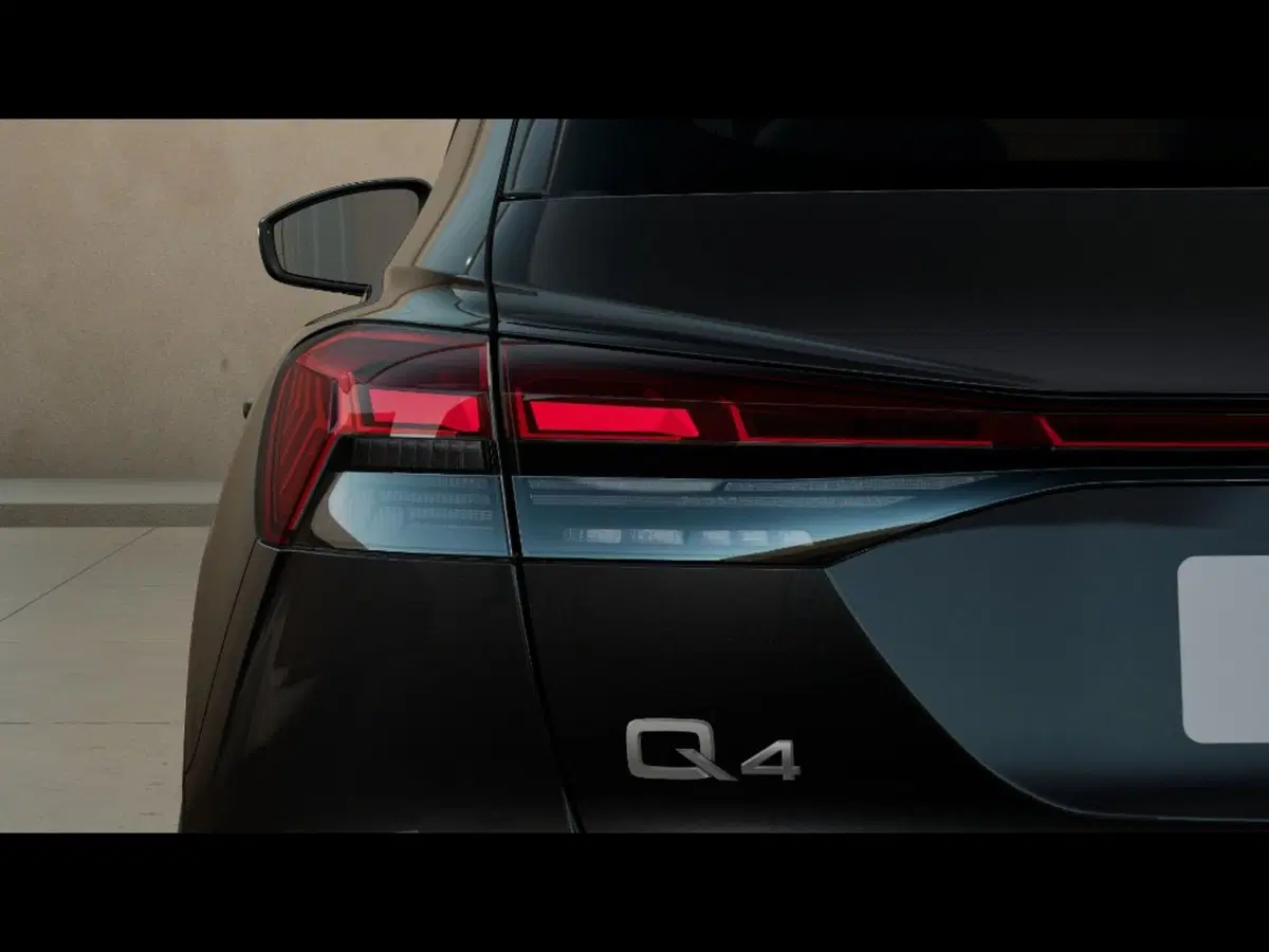 Audi Q4 nuova a Pisa (7)