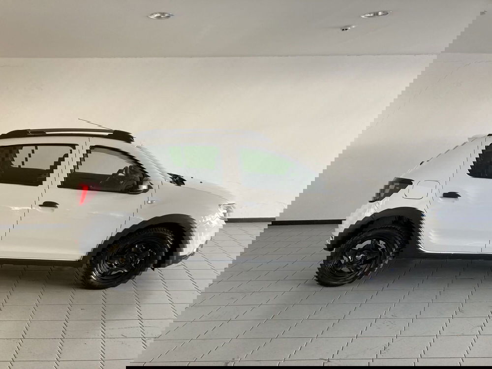 Dacia Sandero usata a Foggia (3)