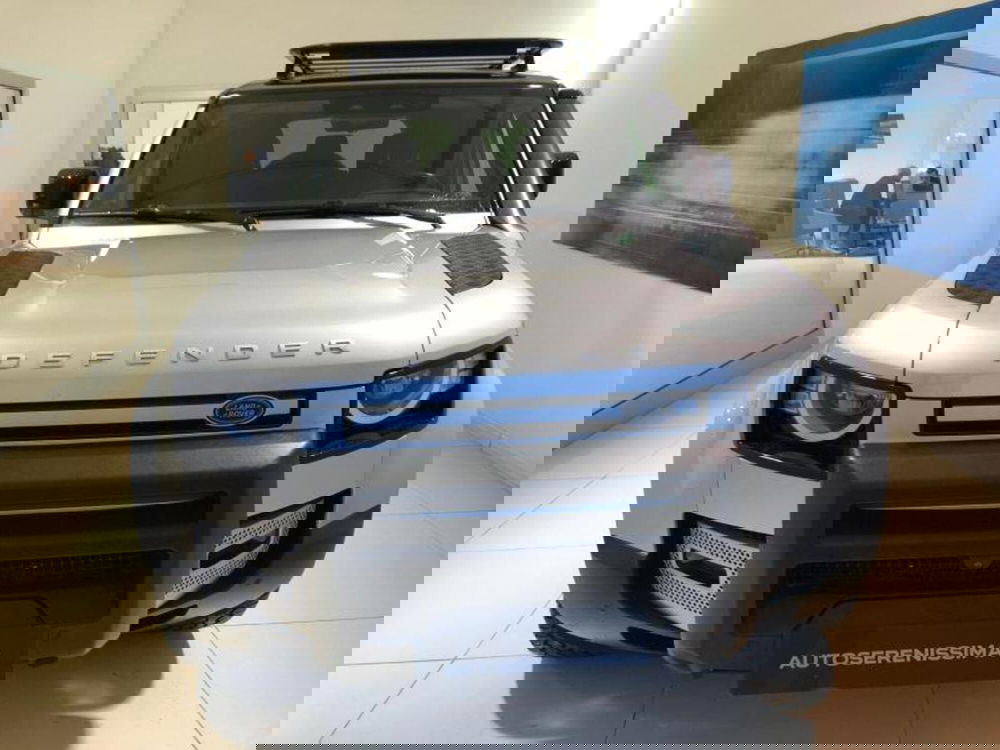 Land Rover Defender usata a Venezia (2)