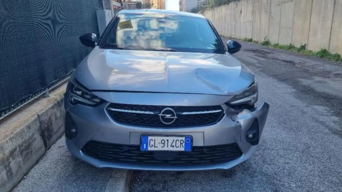 Opel Corsa usata a Savona