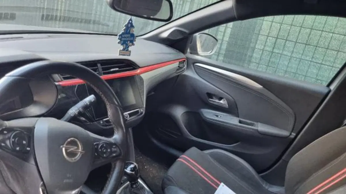 Opel Corsa usata a Savona (12)