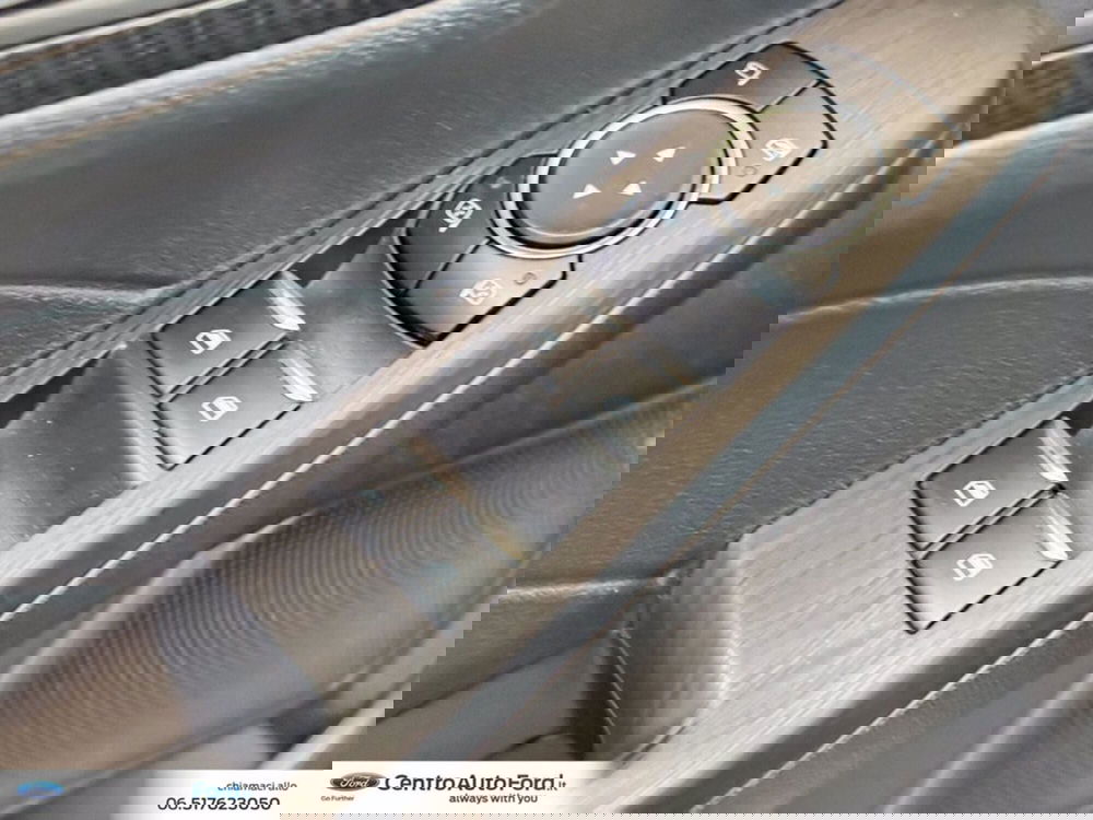 Ford Kuga usata a Roma (19)