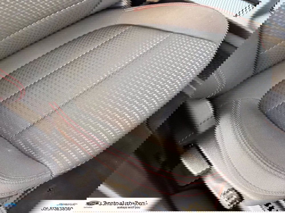 Ford Kuga usata a Roma (8)