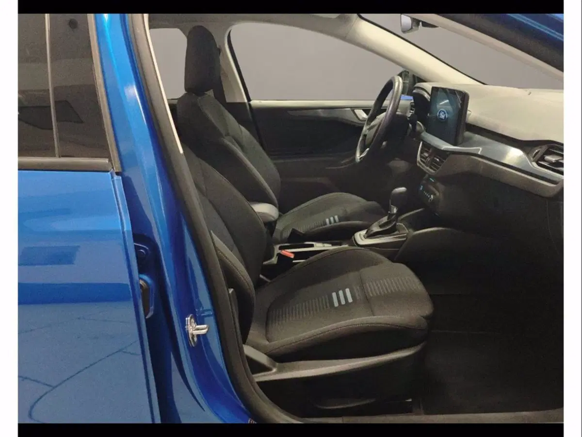 Ford Focus Station Wagon usata a Catania (14)