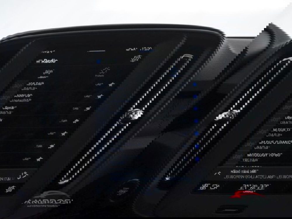 Volvo XC40 usata a Perugia (14)