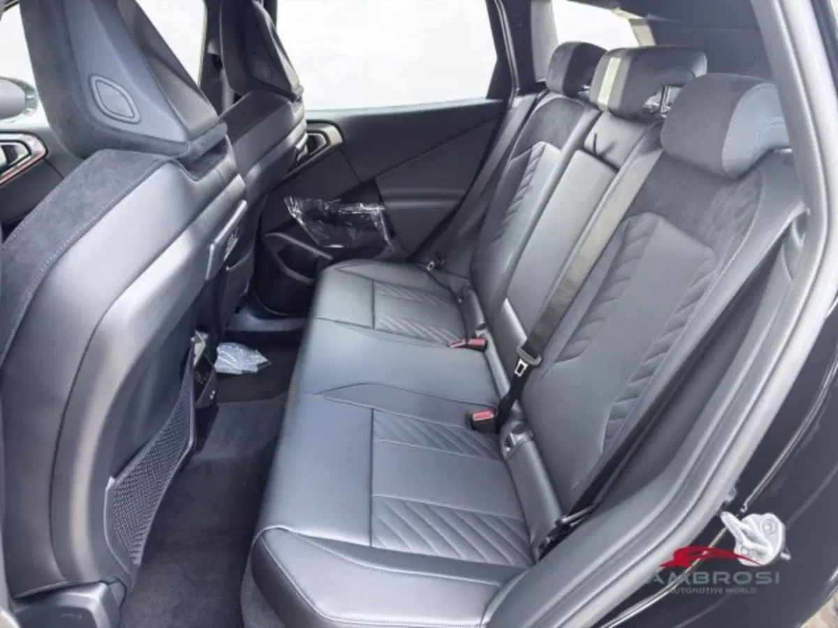 BMW X3 nuova a Perugia (10)