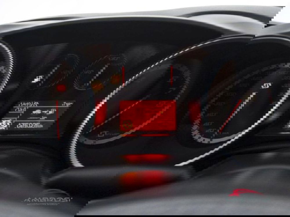 Alfa Romeo Giulietta usata a Perugia (10)