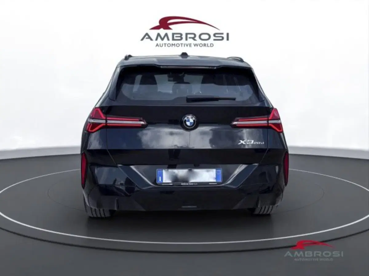 BMW X3 nuova a Perugia (8)