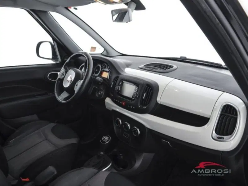 Fiat 500L usata a Perugia (12)