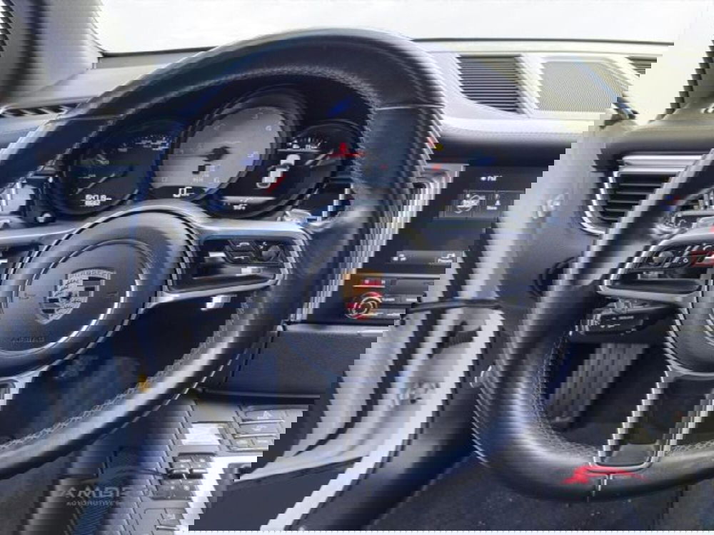 Porsche Macan usata a Perugia (12)