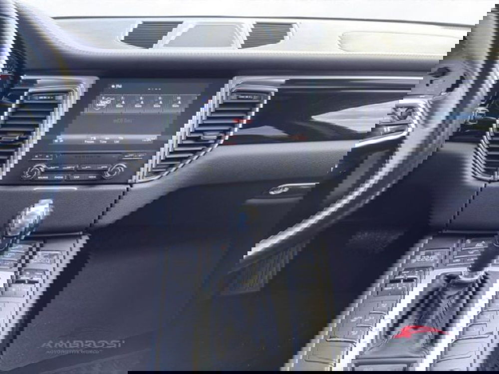 Porsche Macan usata a Perugia (14)