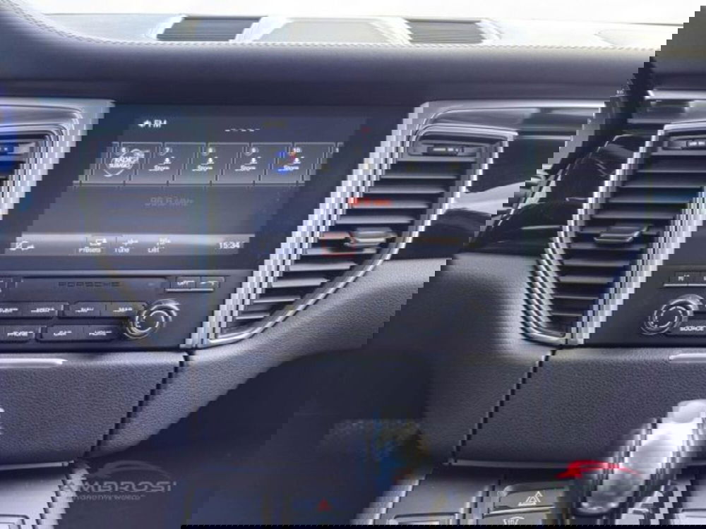 Porsche Macan usata a Perugia (15)