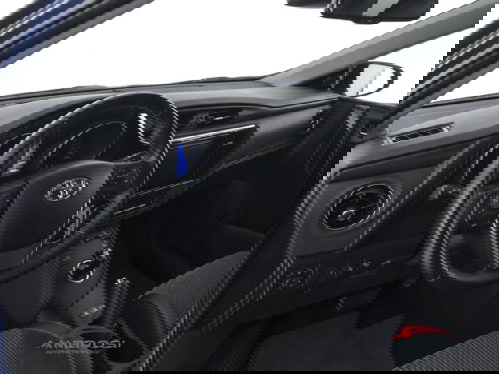 Toyota Auris usata a Perugia (8)