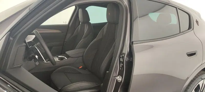 Maserati Grecale usata a Perugia (11)