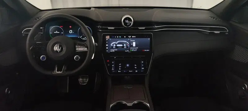 Maserati Grecale usata a Perugia (14)