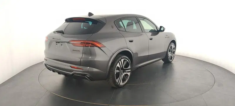 Maserati Grecale usata a Perugia (4)