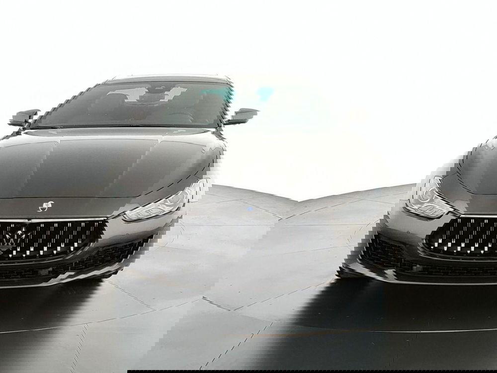 Maserati Ghibli usata a Perugia (2)