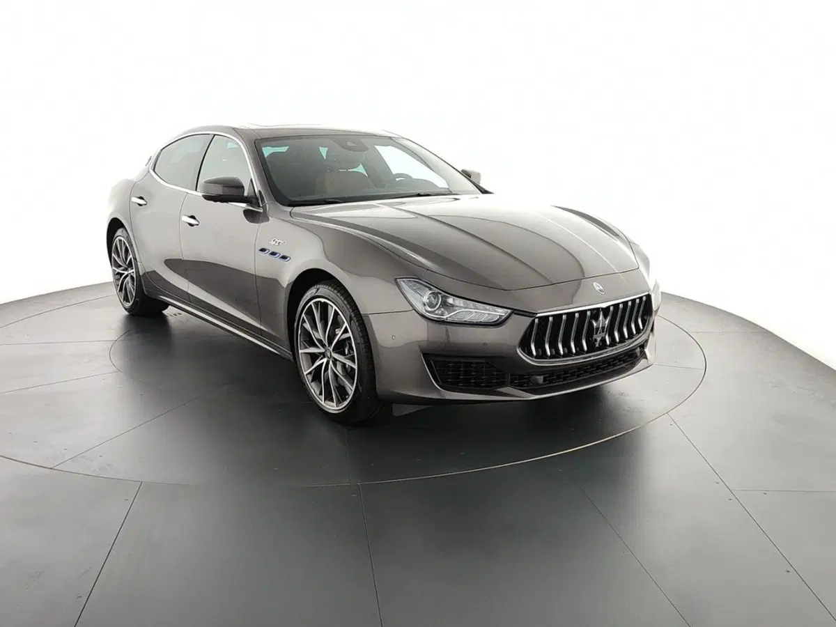 Maserati Ghibli usata a Perugia (3)
