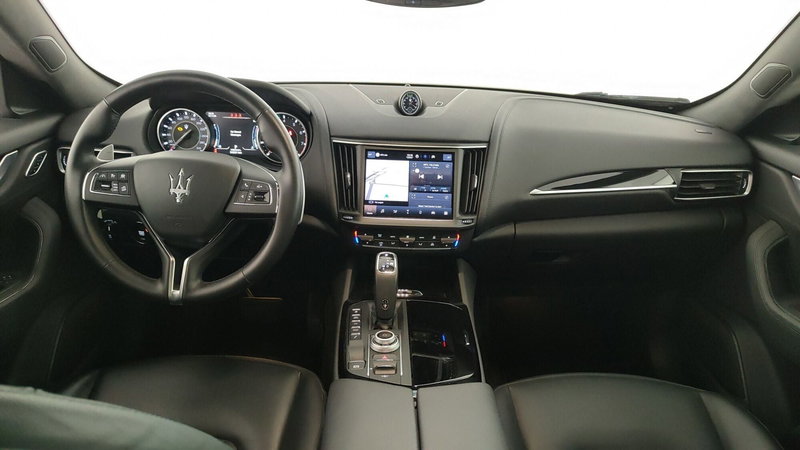 Maserati Levante usata a Perugia (14)