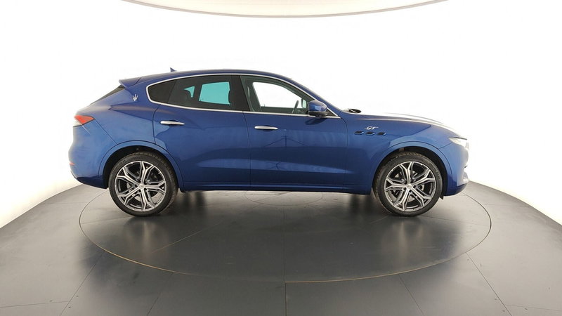 Maserati Levante usata a Perugia (4)