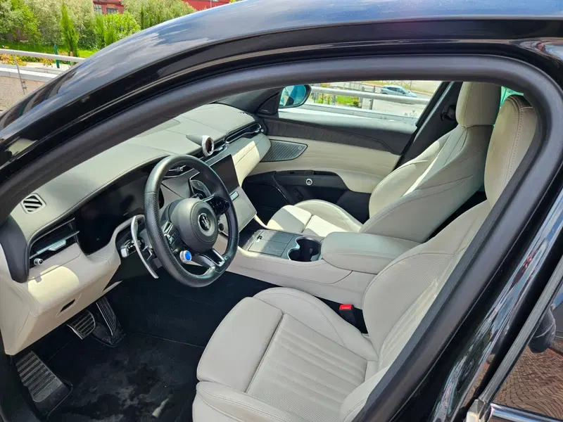 Maserati Grecale usata a Perugia (7)
