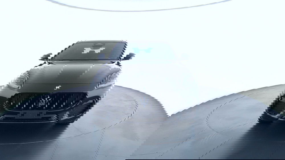 Maserati Grecale nuova a Perugia (11)