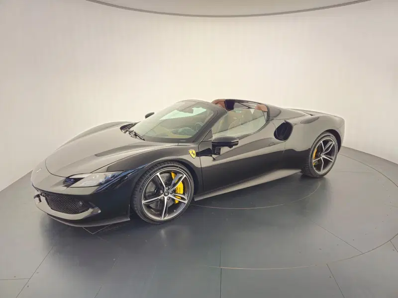Ferrari 296 Spider usata a Perugia