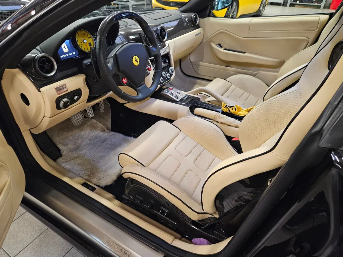 Ferrari 599 Coupé usata a Perugia (9)