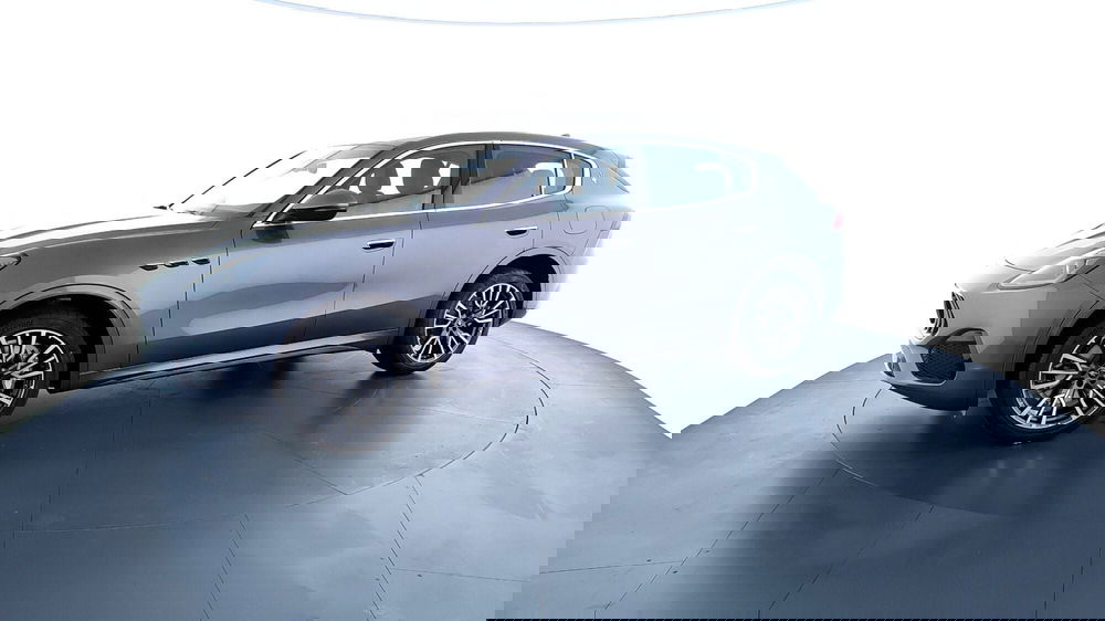 Maserati Grecale nuova a Perugia (3)