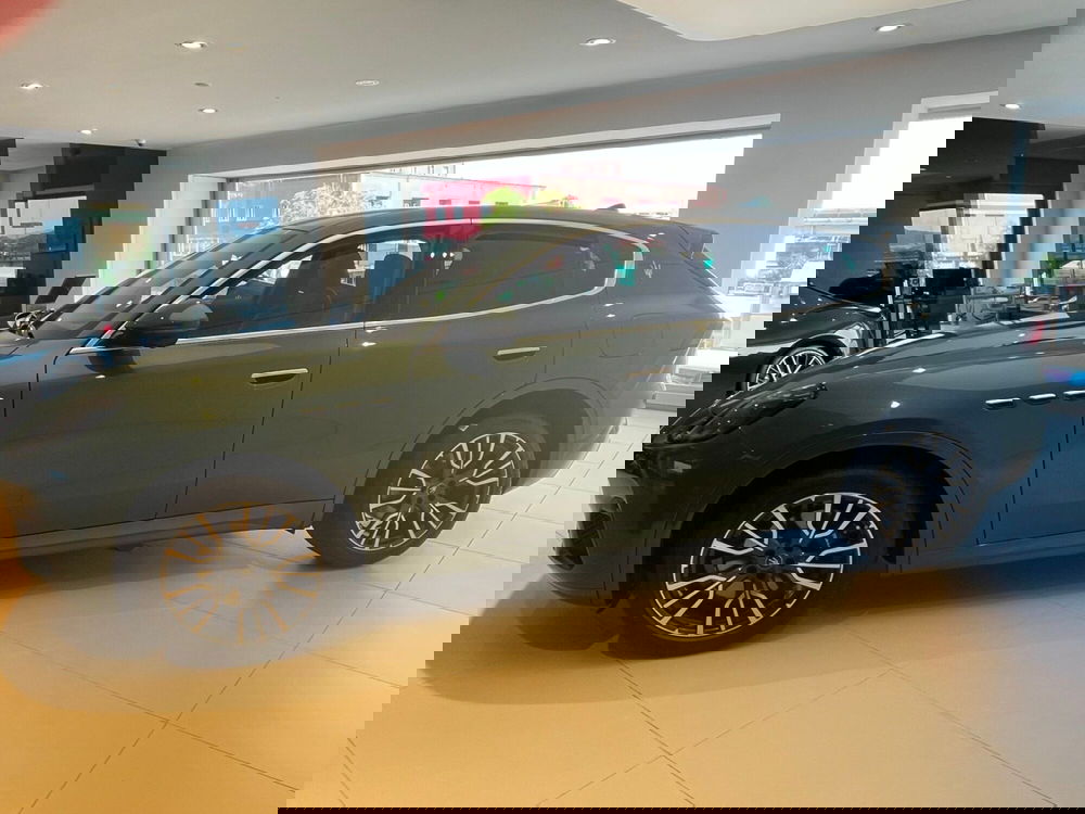 Maserati Grecale nuova a Perugia (6)