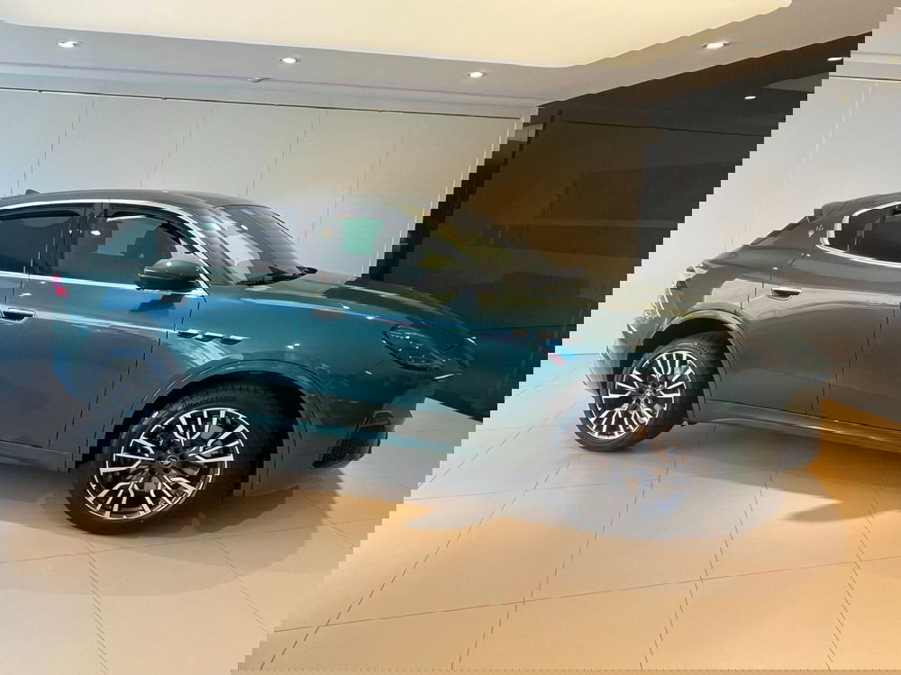 Maserati Grecale nuova a Perugia (7)