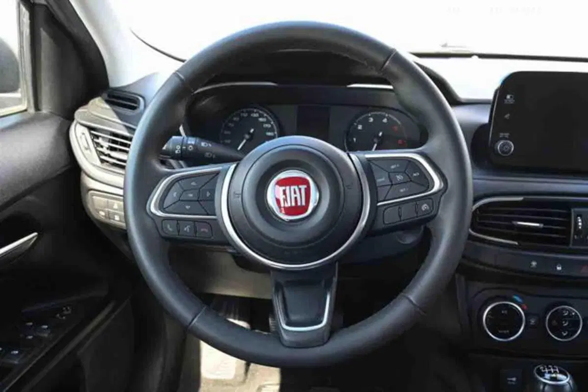 Fiat Tipo Station Wagon usata a Torino (13)