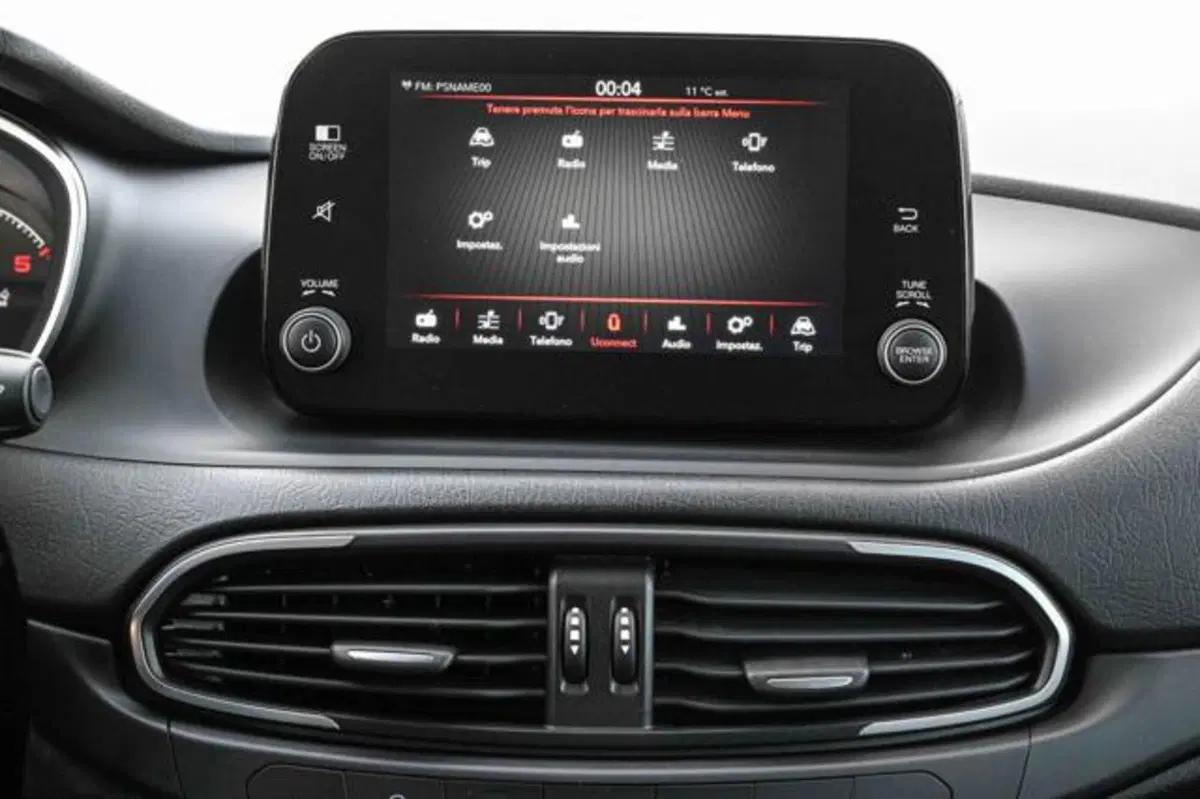 Fiat Tipo Station Wagon usata a Torino (18)