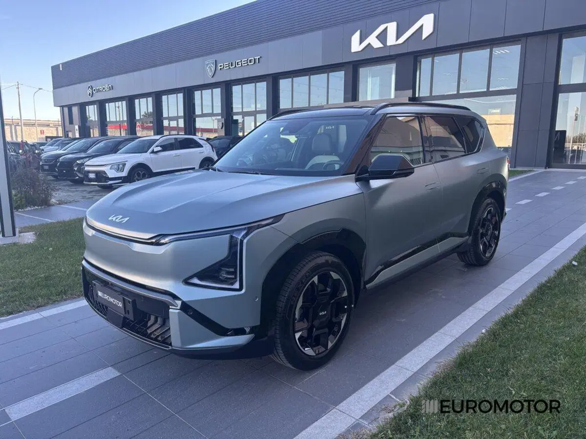 Kia EV5 nuova a Bari