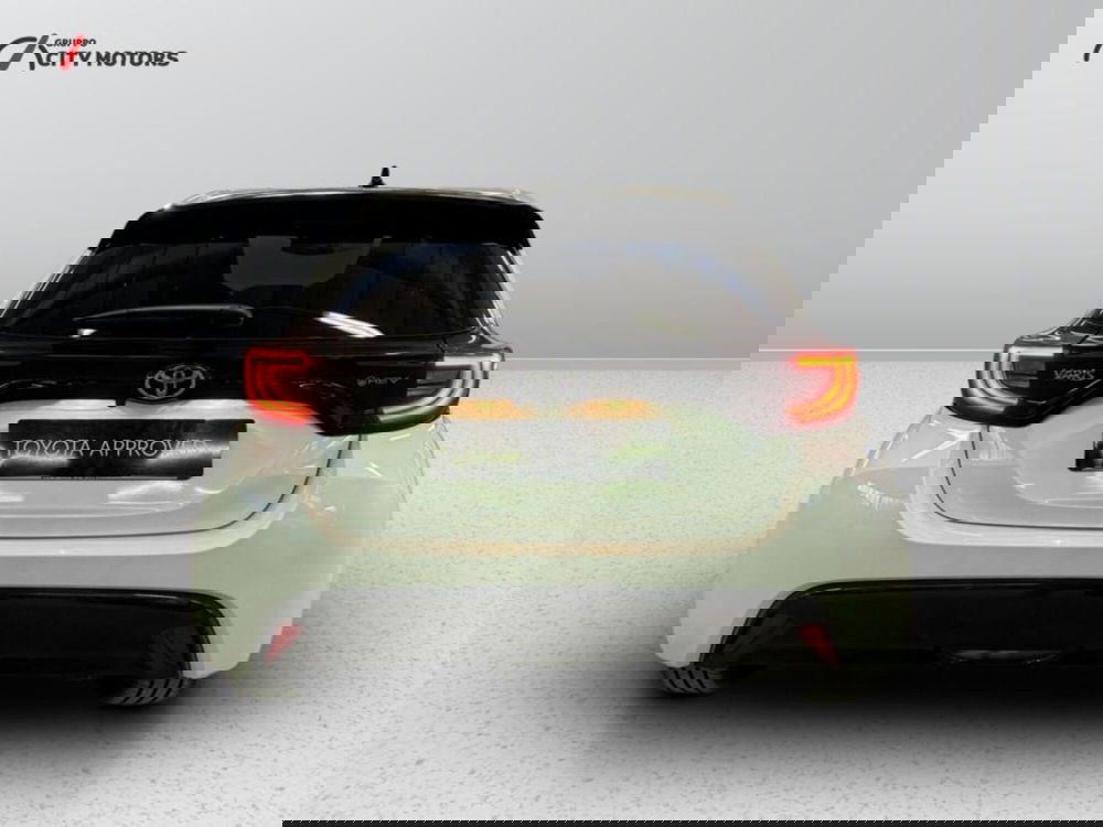 Toyota Yaris Cross nuova a Monza e Brianza (5)