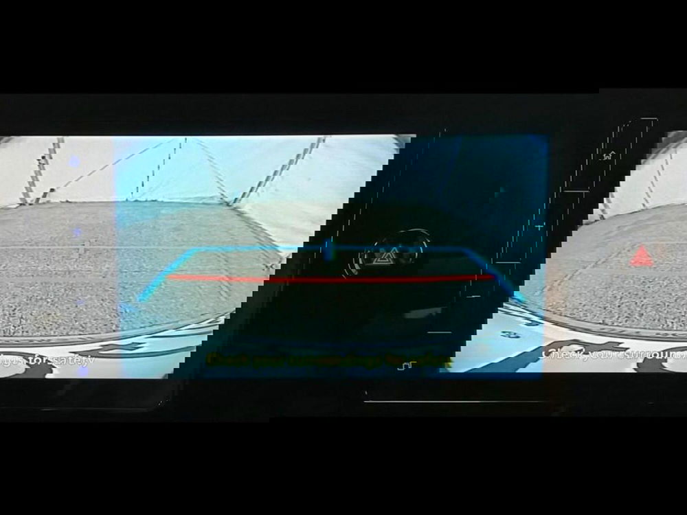 Toyota Aygo X nuova a Monza e Brianza (12)