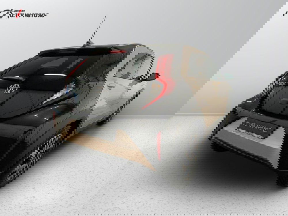 Toyota Aygo X nuova a Monza e Brianza (6)