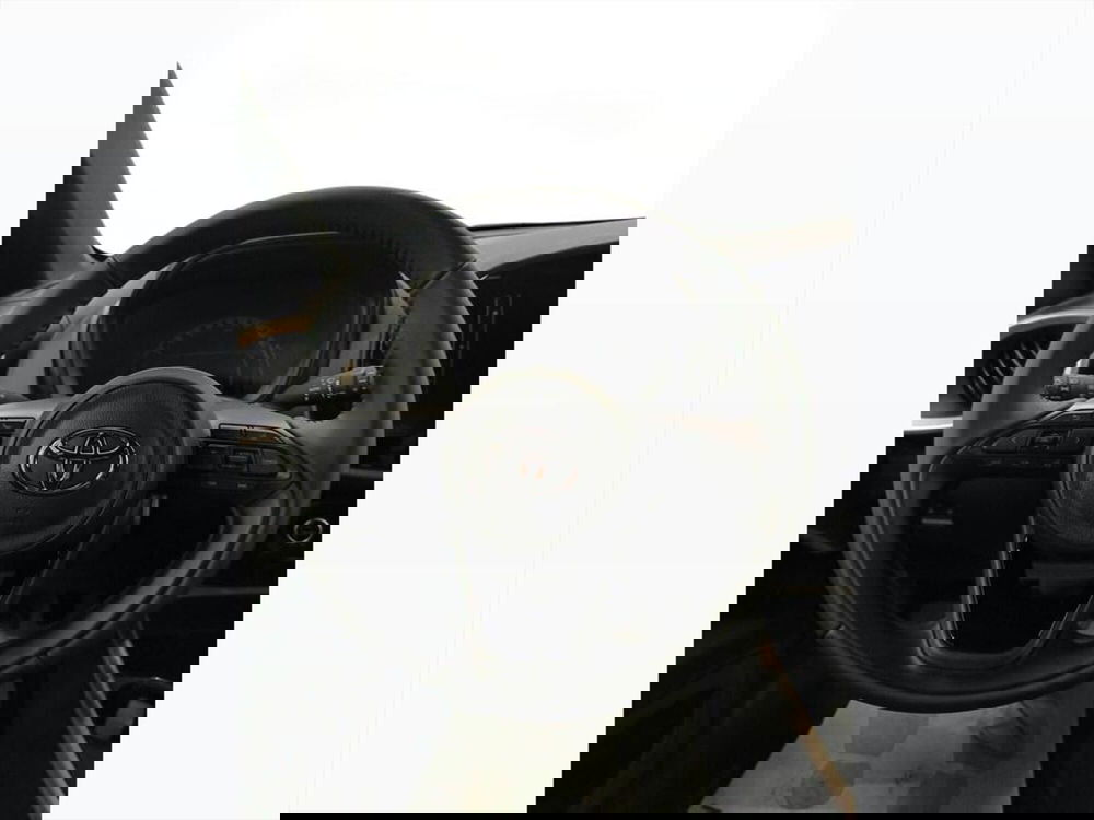 Toyota Aygo X nuova a Monza e Brianza (7)