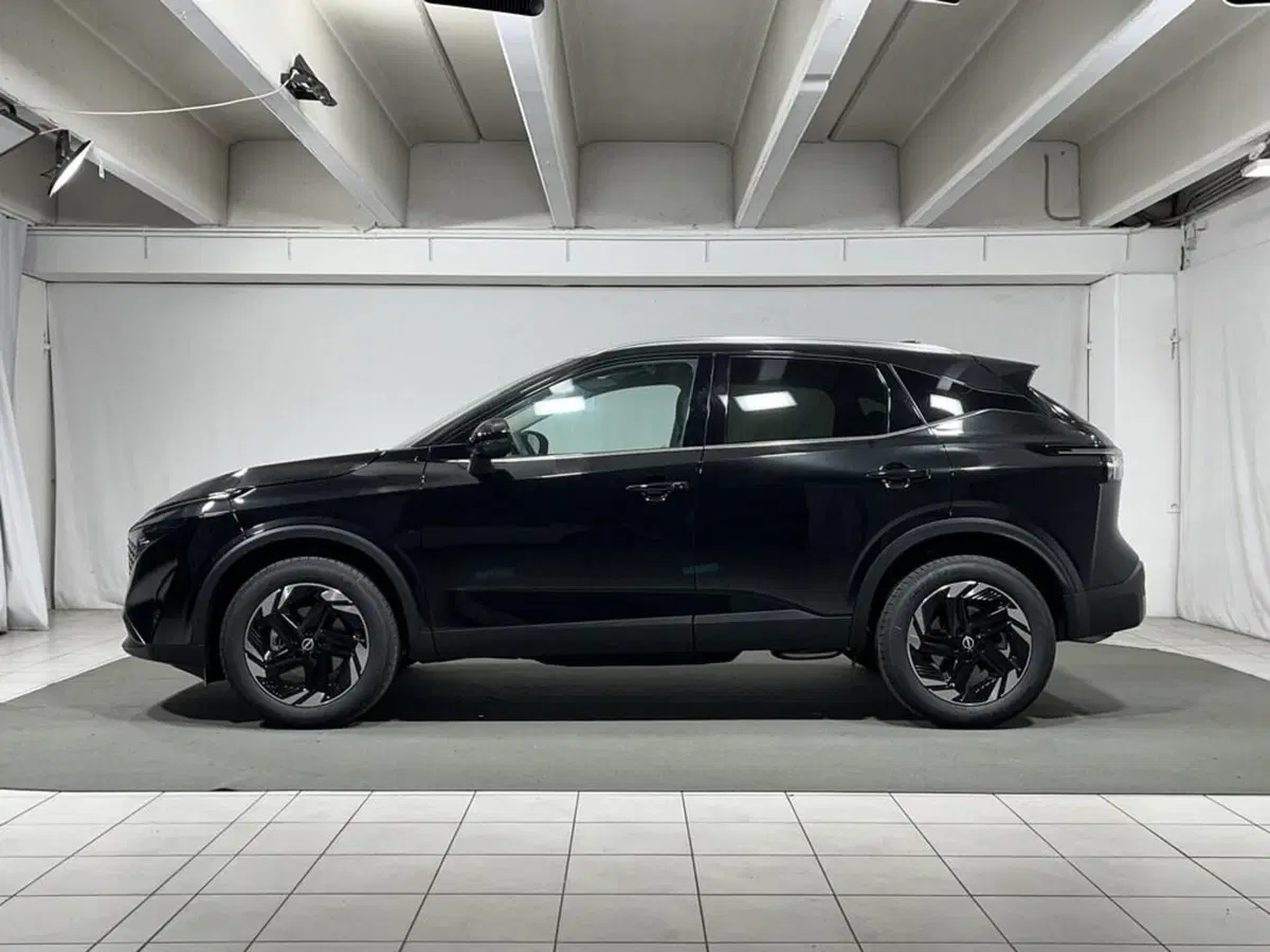 Nissan Qashqai nuova a Sondrio (2)