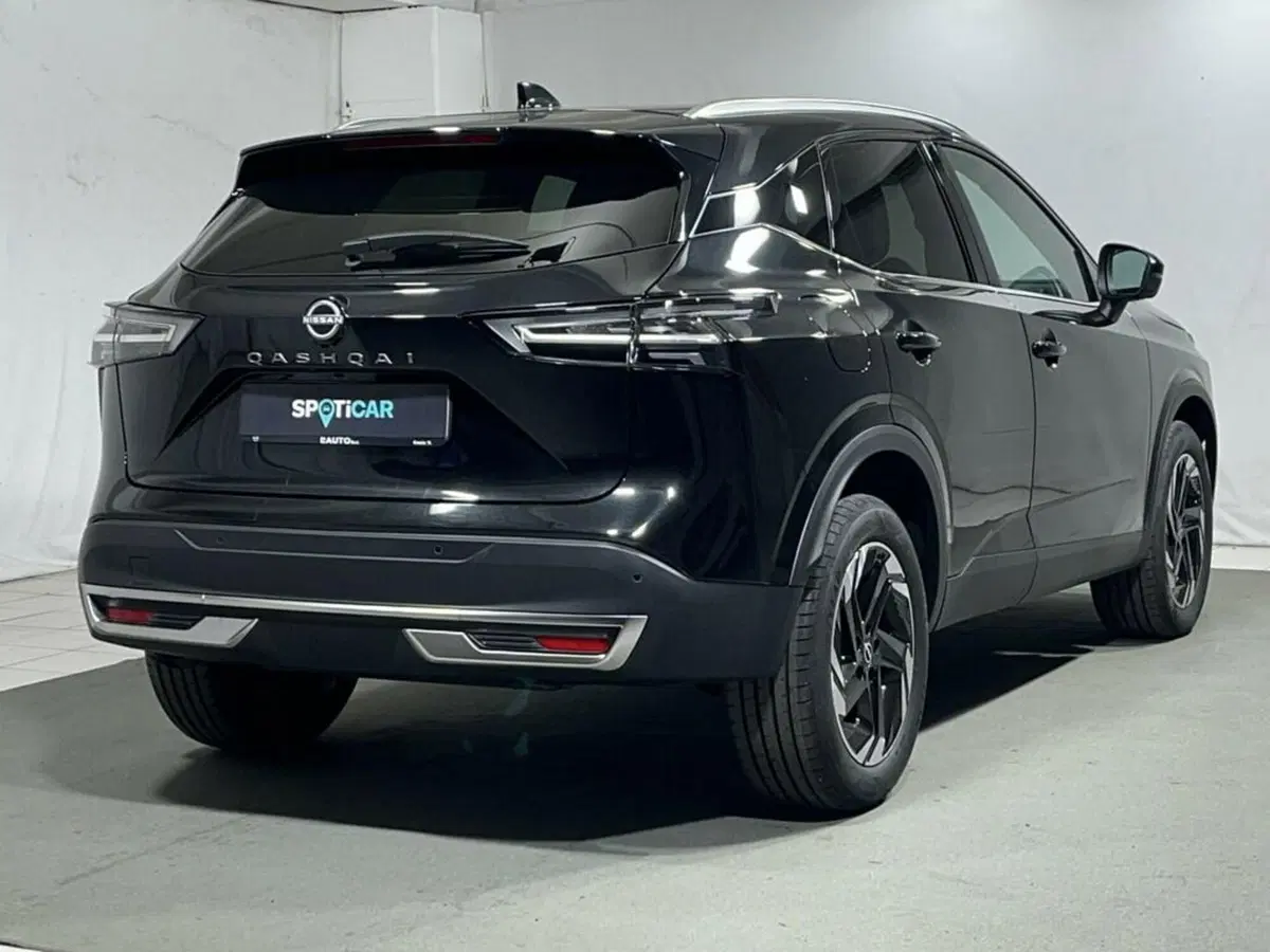 Nissan Qashqai nuova a Sondrio (5)