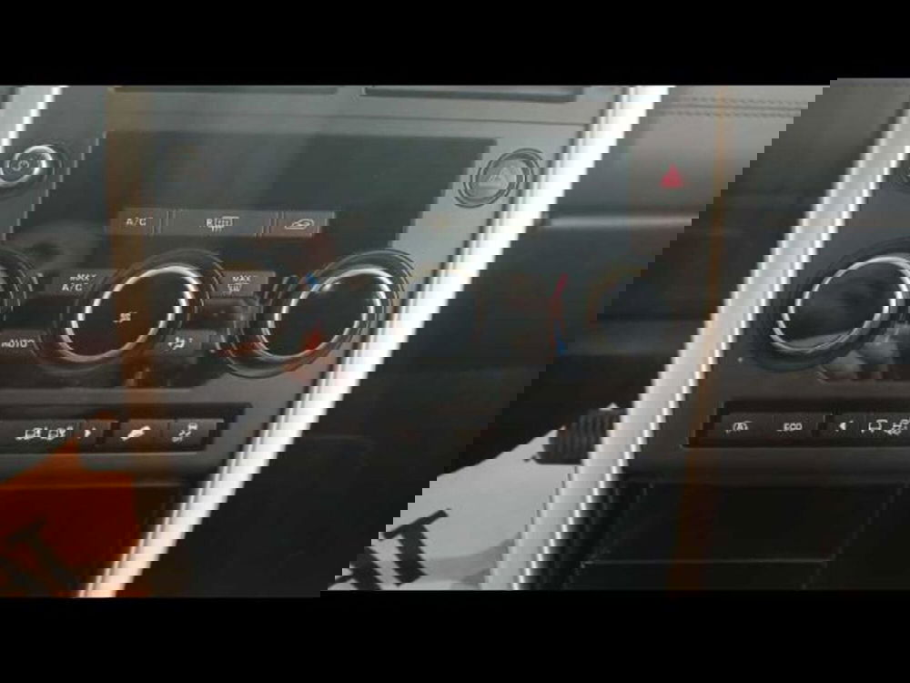 Land Rover Discovery Sport usata a Lecce (15)