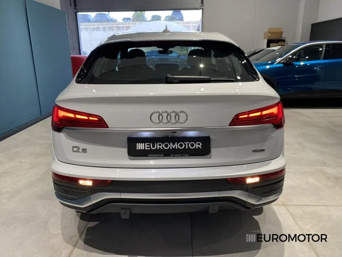 Audi Q5 usata a Bari (10)