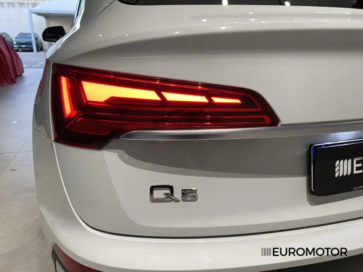 Audi Q5 usata a Bari (13)
