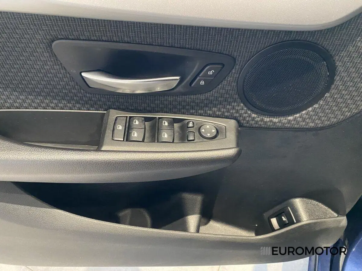 BMW Serie 2 Gran Tourer usata a Bari (11)